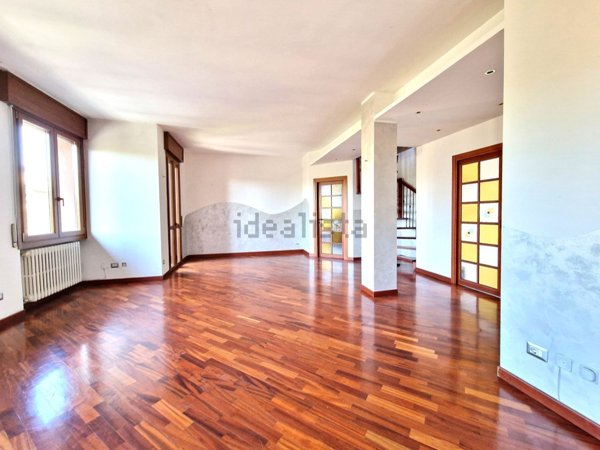 appartamento in vendita a Desio