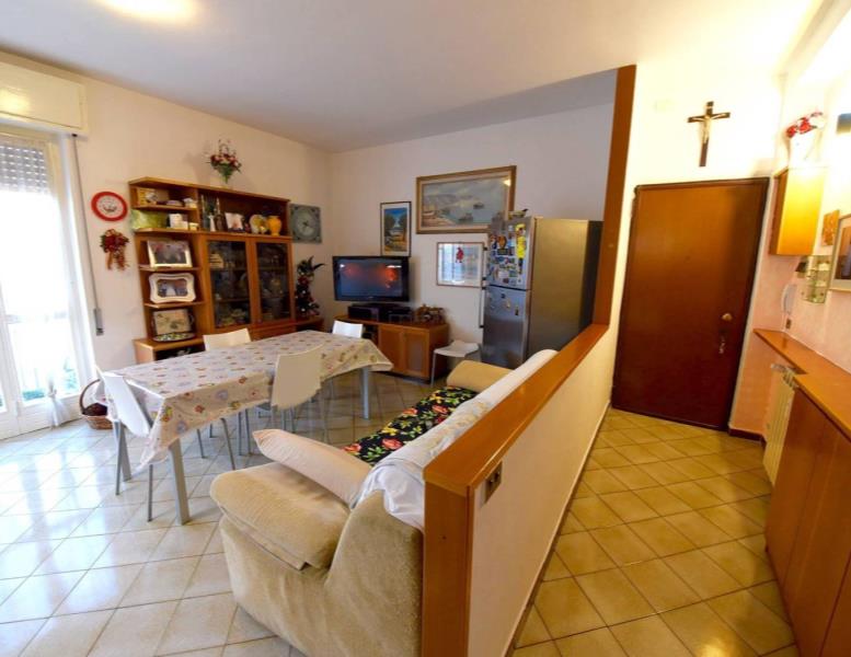 appartamento in vendita a Desio