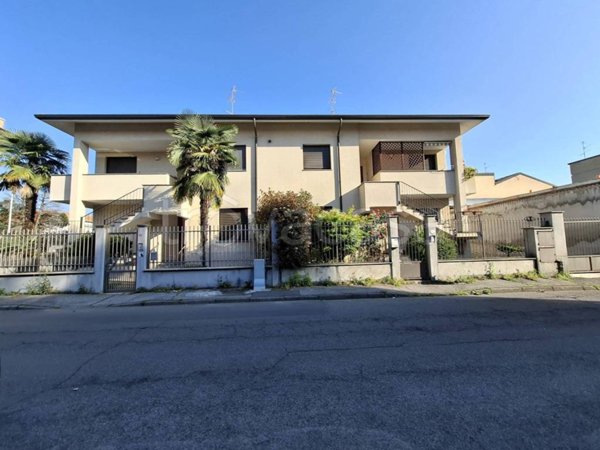 appartamento in vendita a Desio