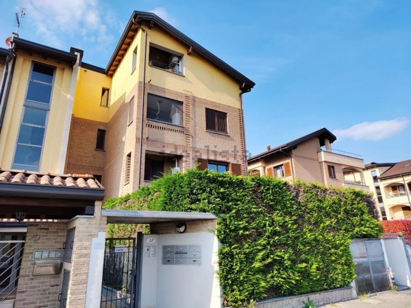 appartamento in vendita a Desio