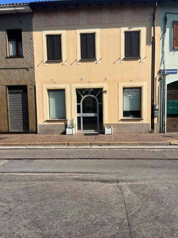 negozio in vendita a Desio