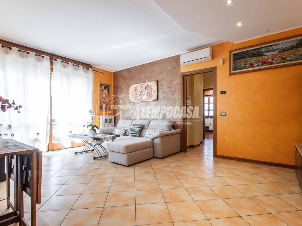 appartamento in vendita a Desio