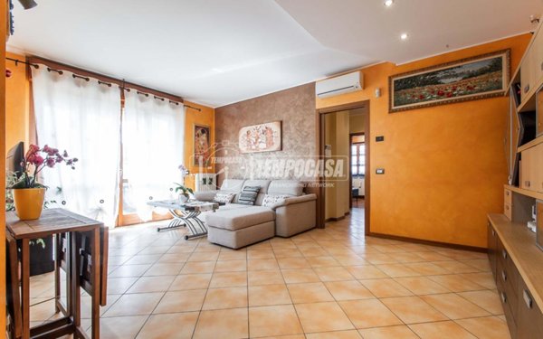 appartamento in vendita a Desio