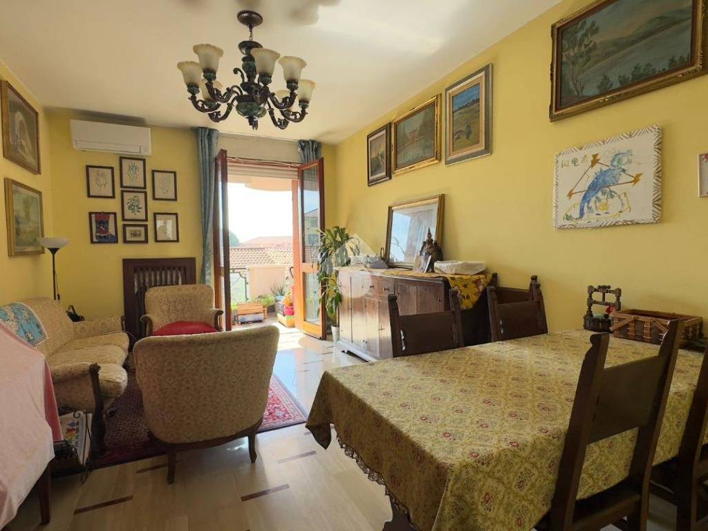appartamento in vendita a Desio
