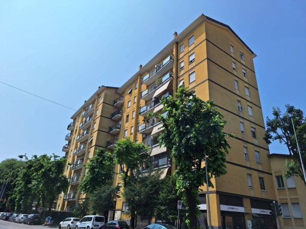 appartamento in vendita a Desio