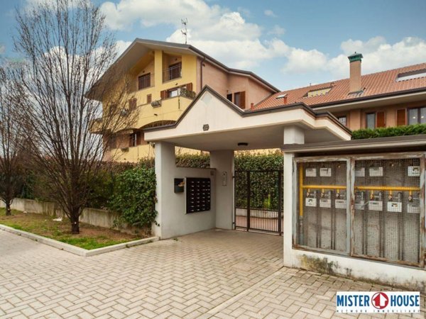 appartamento in vendita a Desio