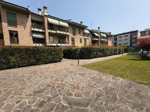 appartamento in vendita a Desio