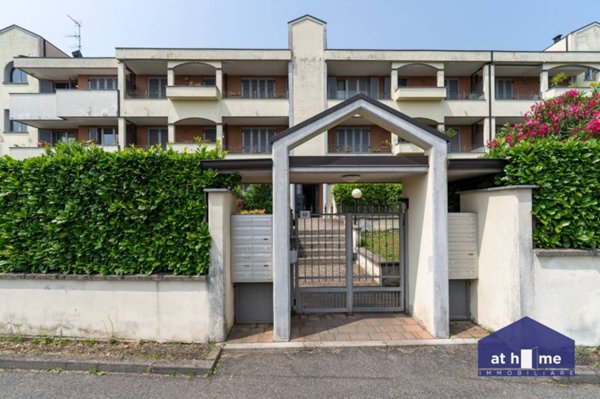 appartamento in vendita a Desio