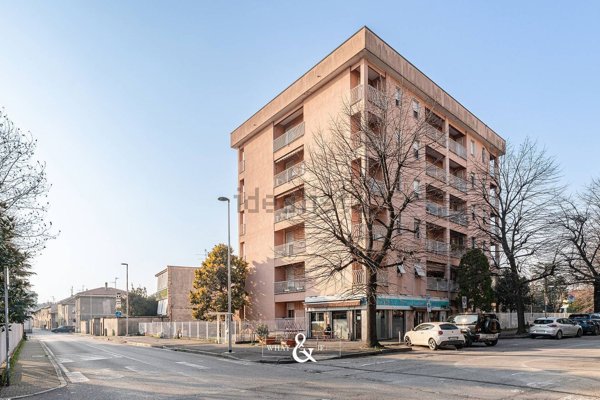appartamento in vendita a Desio