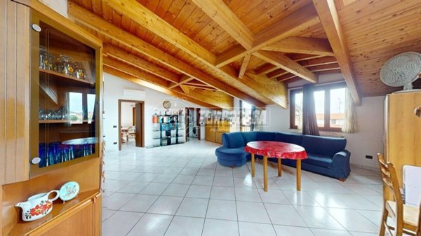 appartamento in vendita a Desio