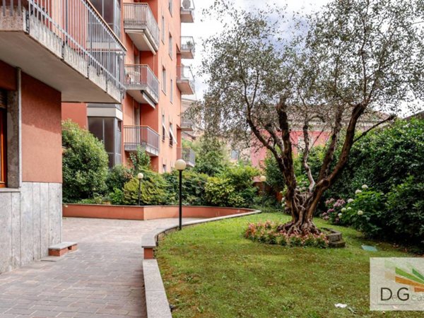 appartamento in vendita a Desio