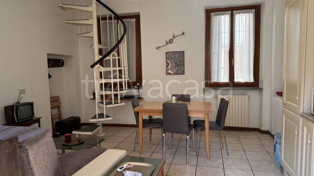appartamento in vendita a Desio