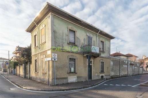 casa indipendente in vendita a Desio