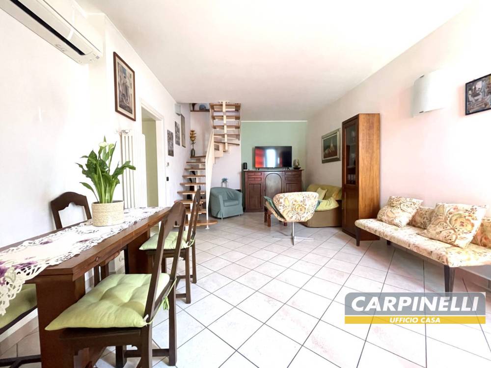 appartamento in vendita a Desio