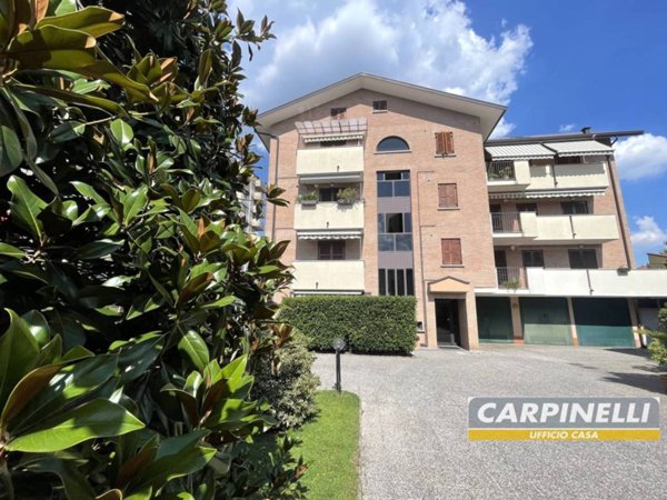 appartamento in vendita a Desio