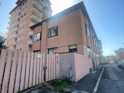 ufficio in vendita a Desio