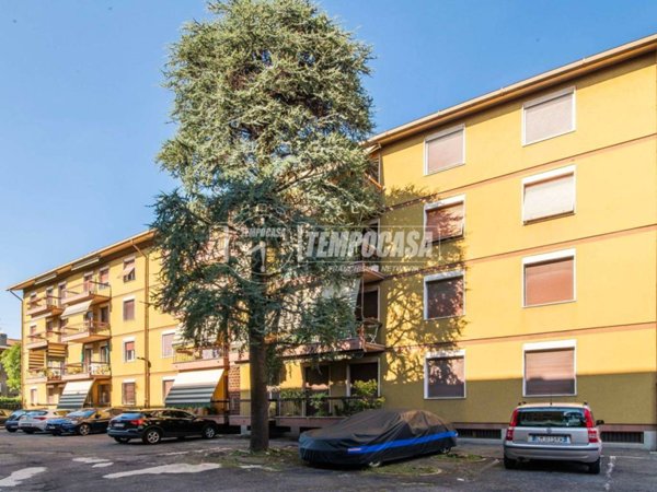 appartamento in vendita a Desio