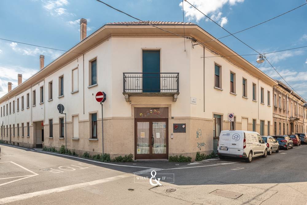casa indipendente in vendita a Desio
