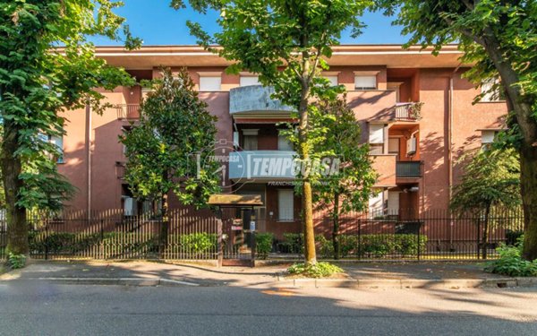 appartamento in vendita a Desio