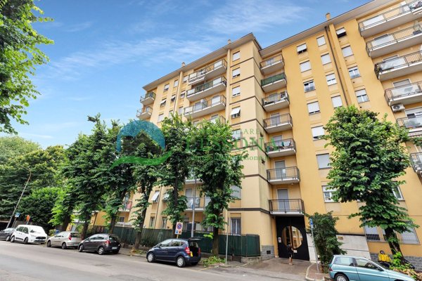 appartamento in vendita a Desio