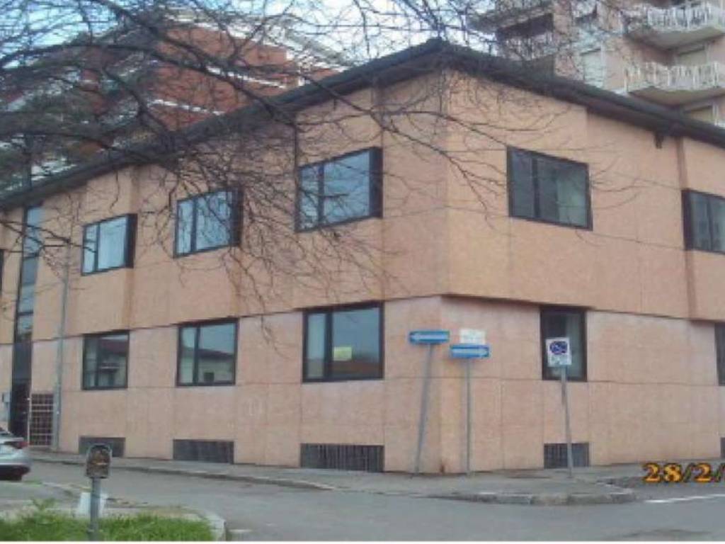 ufficio in vendita a Desio