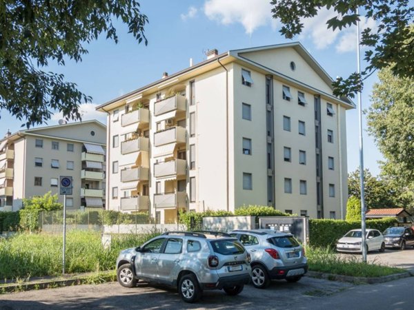 appartamento in vendita a Desio