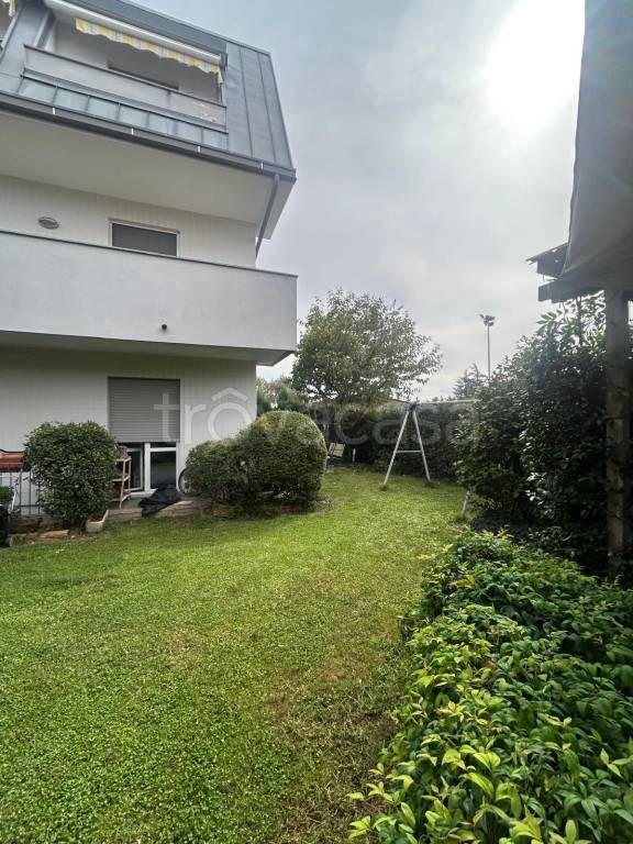 appartamento in vendita a Desio