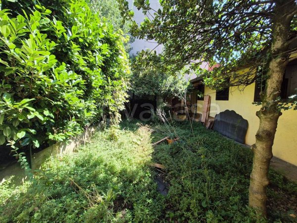 casa indipendente in vendita a Desio