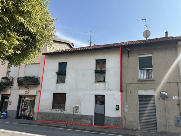 casa indipendente in vendita a Desio