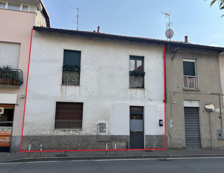 casa indipendente in vendita a Desio