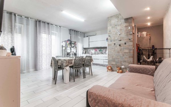 appartamento in vendita a Desio