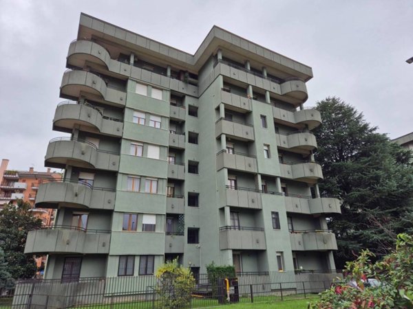 appartamento in vendita a Desio