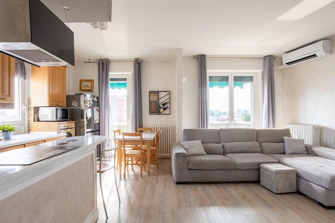 appartamento in vendita a Desio