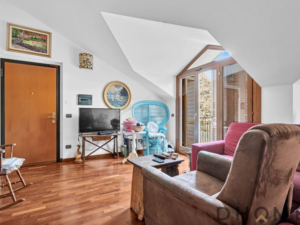 appartamento in vendita a Desio