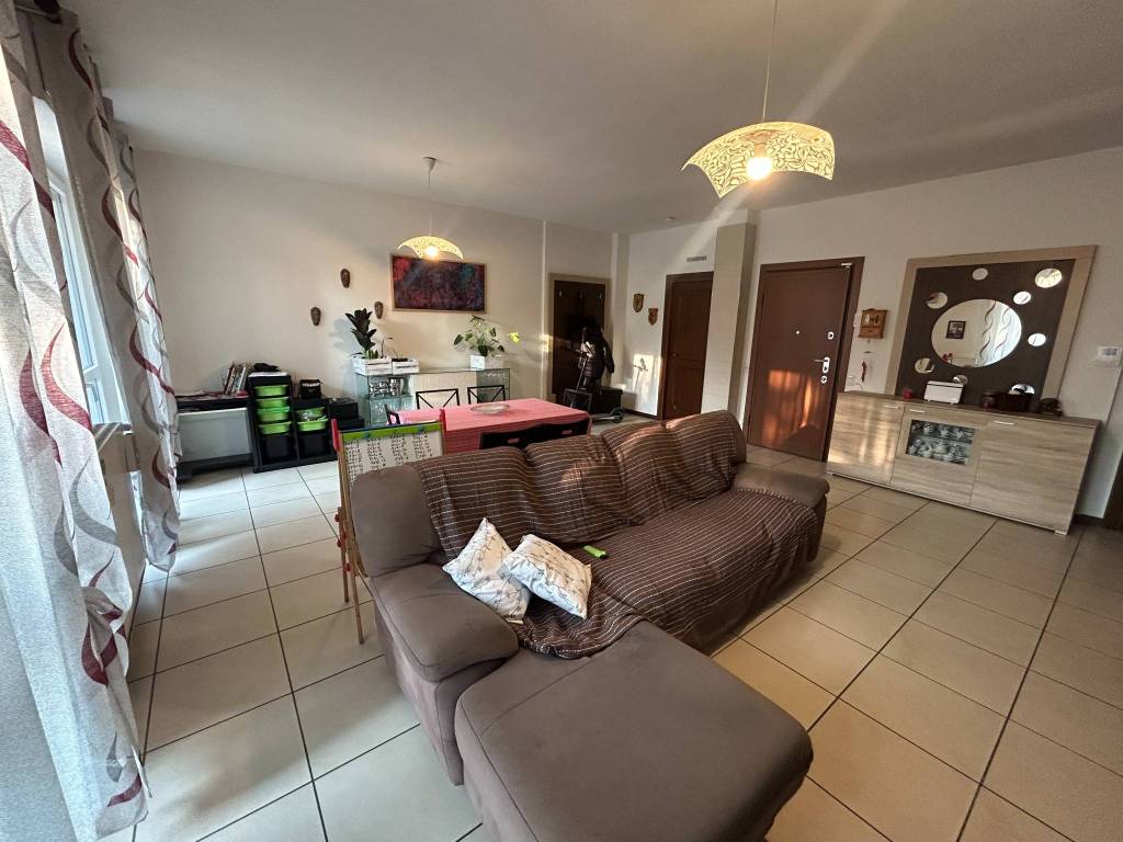 appartamento in vendita a Desio