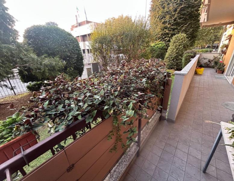 appartamento in vendita a Desio