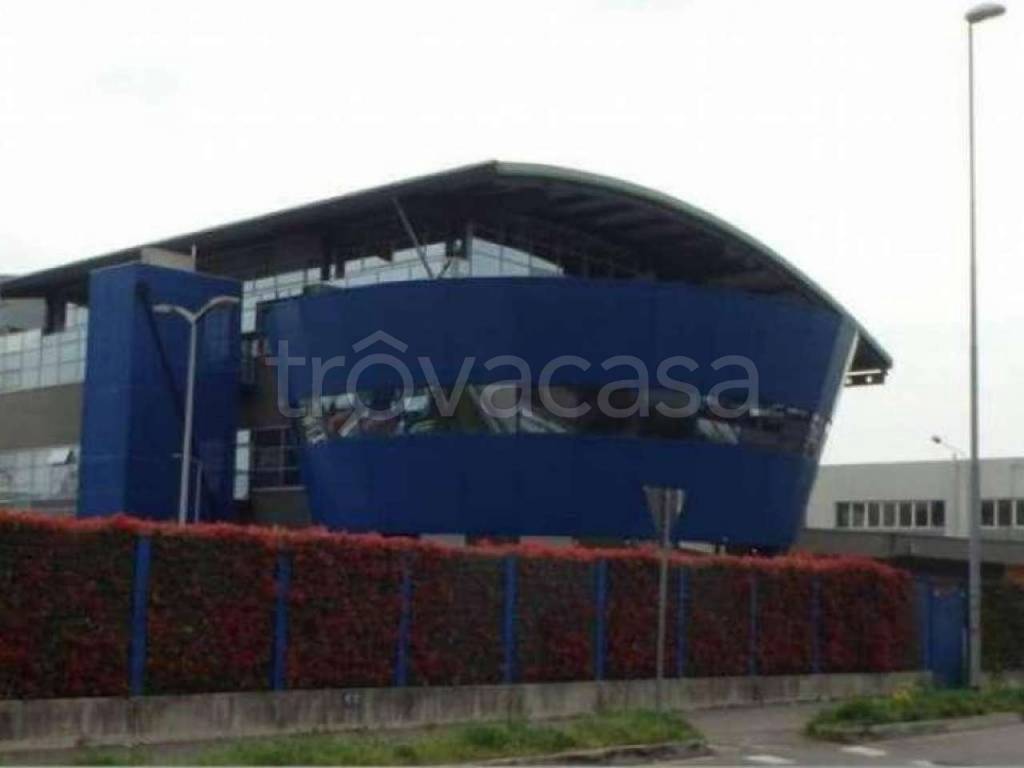ufficio in vendita a Desio