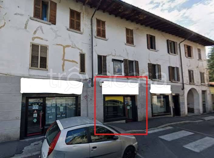 negozio in vendita a Desio