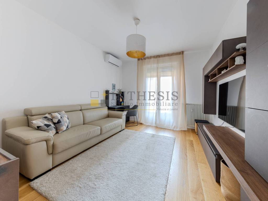 appartamento in vendita a Desio