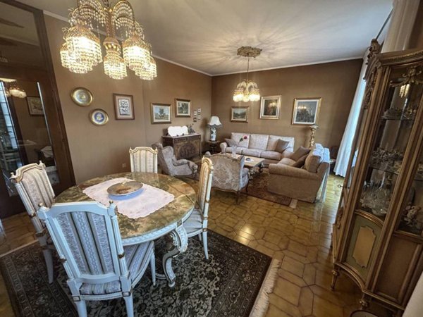 appartamento in vendita a Desio