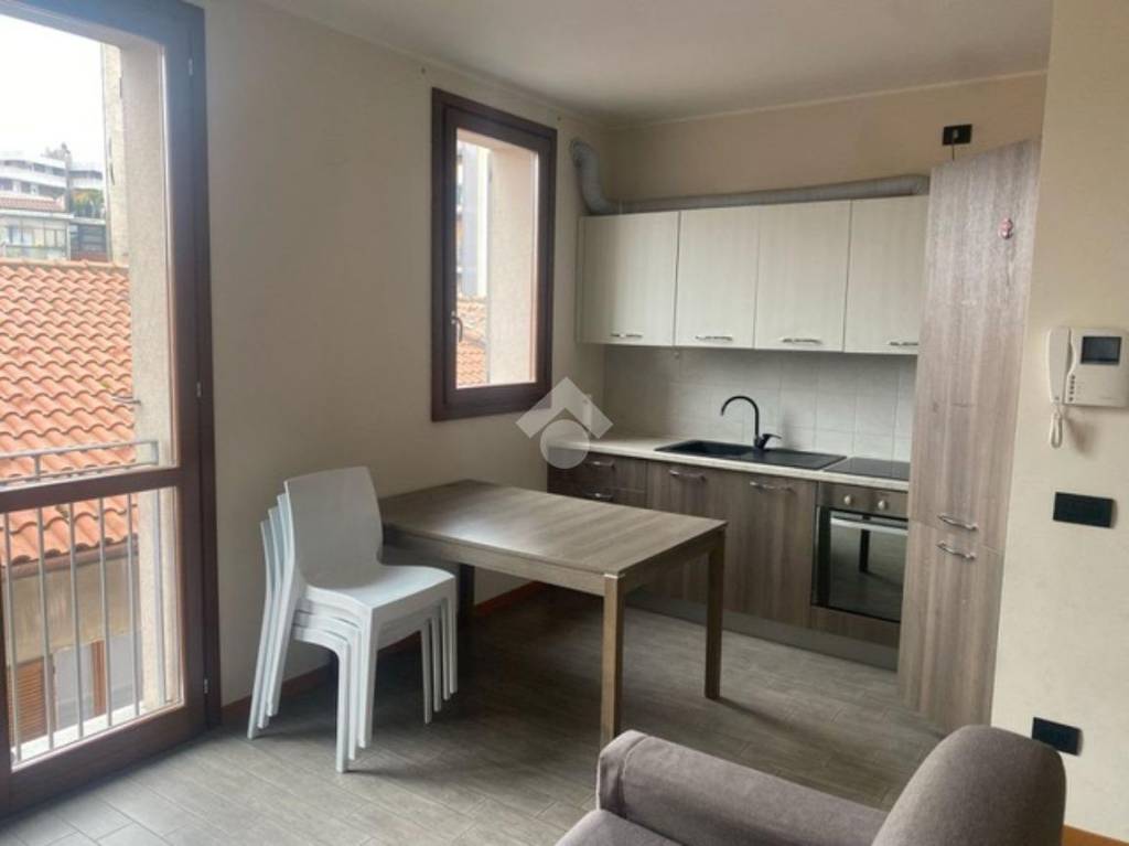 appartamento in vendita a Desio