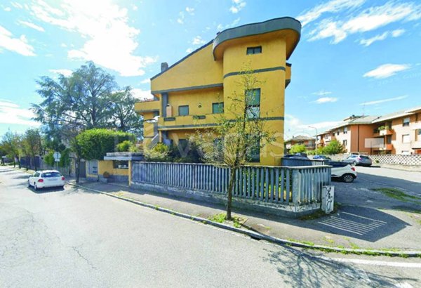 appartamento in vendita a Desio