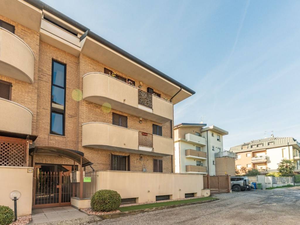 appartamento in vendita a Desio