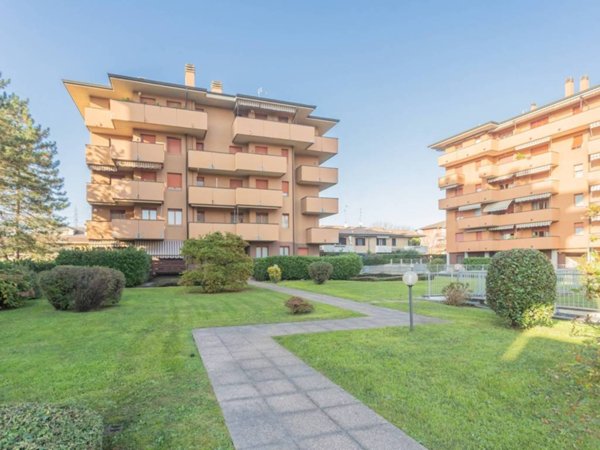 appartamento in vendita a Desio