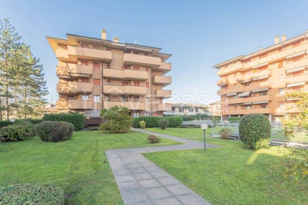 appartamento in vendita a Desio