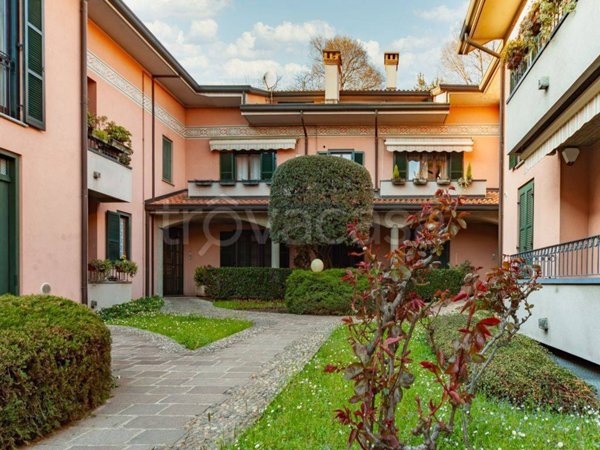 appartamento in vendita a Desio