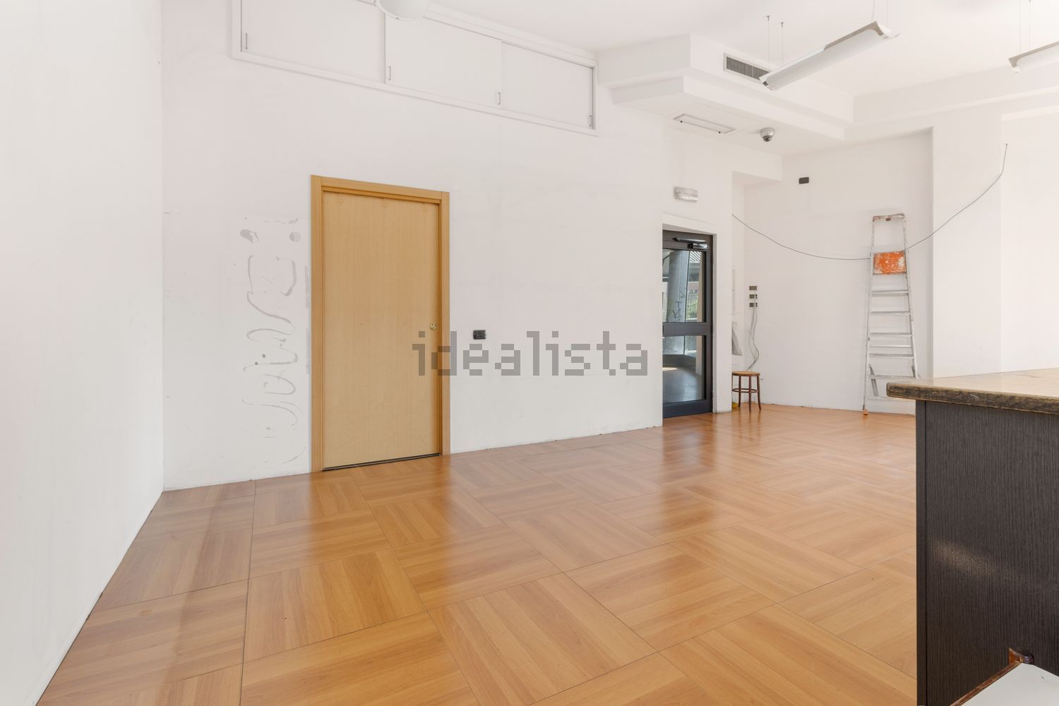 negozio in vendita a Desio