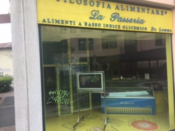 negozio in vendita a Desio