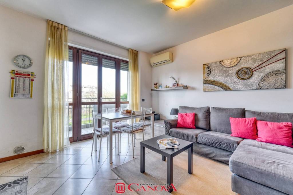 appartamento in vendita a Desio