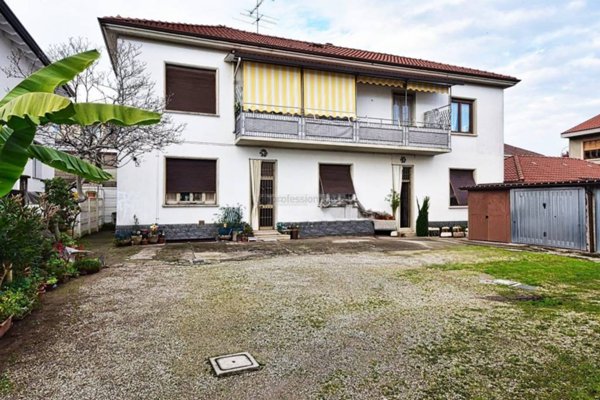 appartamento in vendita a Desio